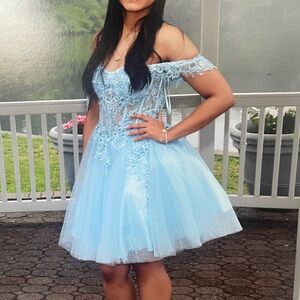 Baby Blue Off-Shoulder Knee Lengh Tulle & Sequin Party Dress Quinceanera/ Prom